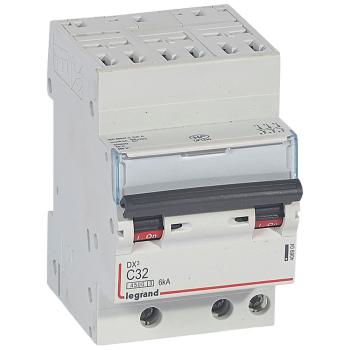  DX3 3P C32 4500A/6KA AUTO 