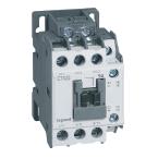  CTX  3P 9A  1NO1NC 110V AC 